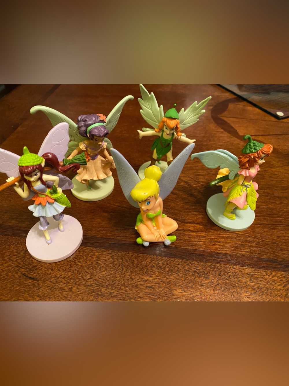 Disney Fairies Pixie Hollow Set of 4 plus Glitter Wing TinkerBell